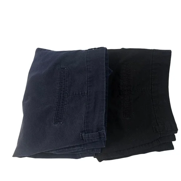 Old Navy Everyday Shorts Bundle Womens 16 Black Navy Blue Chino Twill 2 Pairs - Picture 11 of 12